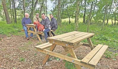 Der neue Wander-Doppelrastplatz am Nordpfad Wümmeniederung lädt zum Erholen ein.