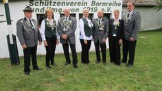 Noch dürfen sie ihren Königstitel tragen. Doch am kommenden Wochenende werden neue Majestäten auf dem Schützenfest in Bornreihe gesucht.