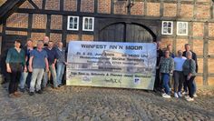 Der Heimatverein Ströhe/Spreddig, HamRock und der TV Hambergen veranstalten gemeinsam das zweite Weinfest auf der Museumsanlage.