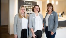 Das Team von Hörakustik Schmitz steht den Kunden bei allen Fragen und Anliegen zur Seite.