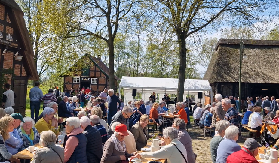 Der Backtag ist in jedem Jahr gut besucht – sowohl von großen als auch kleinen Gästen.