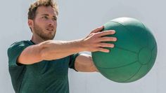 Verschiedene Trainingsformen, die auch mit leichten Kraftübungen verbunden sein können, werden am 8. Oktober beim Männersporttag „Kerlgesund“ des Kreissportbundes Osterholz als Mitmachangebot präsentiert. Foto: eb