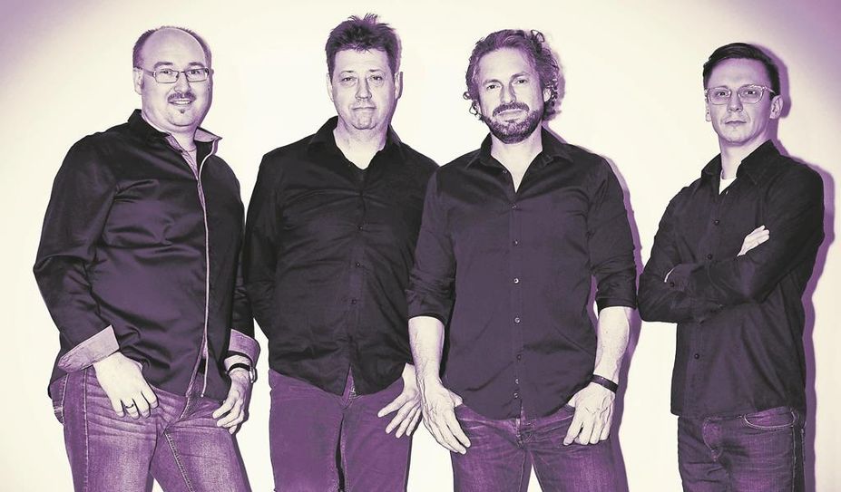 Auch wenn jeder für sich noch Erfahrungen in anderen Bands sammelt, es ist immer ein Highlight zusammen zu spielen.