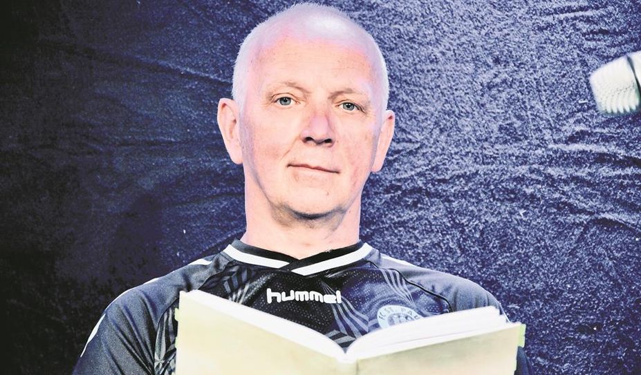 Ralf G. Poppe ist nicht nur Journalist, sondern auch leidenschaftlicher Buchautor.