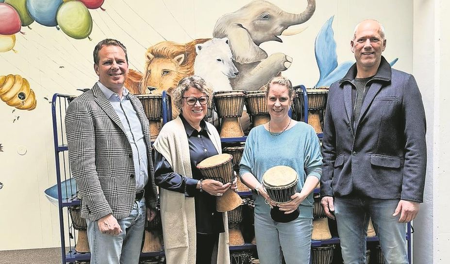 Monika Bammann und Meike Günther mit den beiden Lions Präsidenten Christoph Muche und Markus Klindwort.