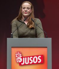 Mit 86,1 Prozent der Stimmen wurde die Cuxhavenerin Kirsti Elle zu einer der zehn stellvertretenden Bundesvorsitzenden gewählt.