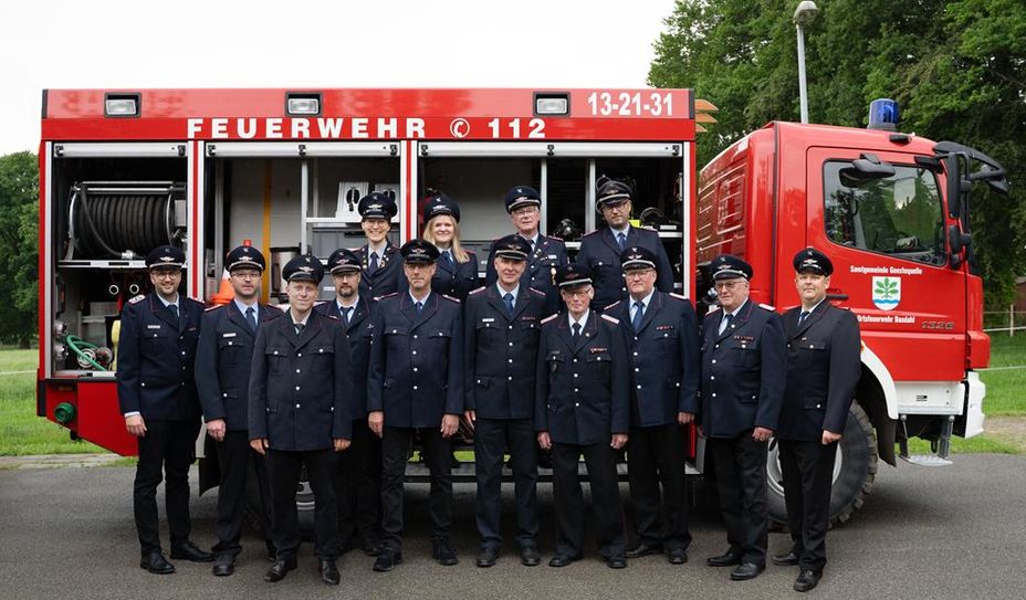 Die Mitglieder der Feuerwehr Basdahl.
