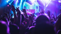 Mal wieder ausgelassen tanzen und feiern - das geht in der Discothek Haase.