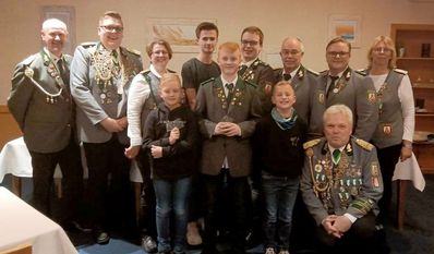 Geehrte und Vorstandsmitglieder der Schützengesellschaft Selsingen.