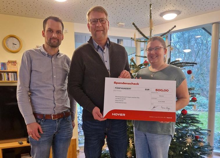 Marina Muche freut sich sehr über die Unterstützung der Firma Hoyer.