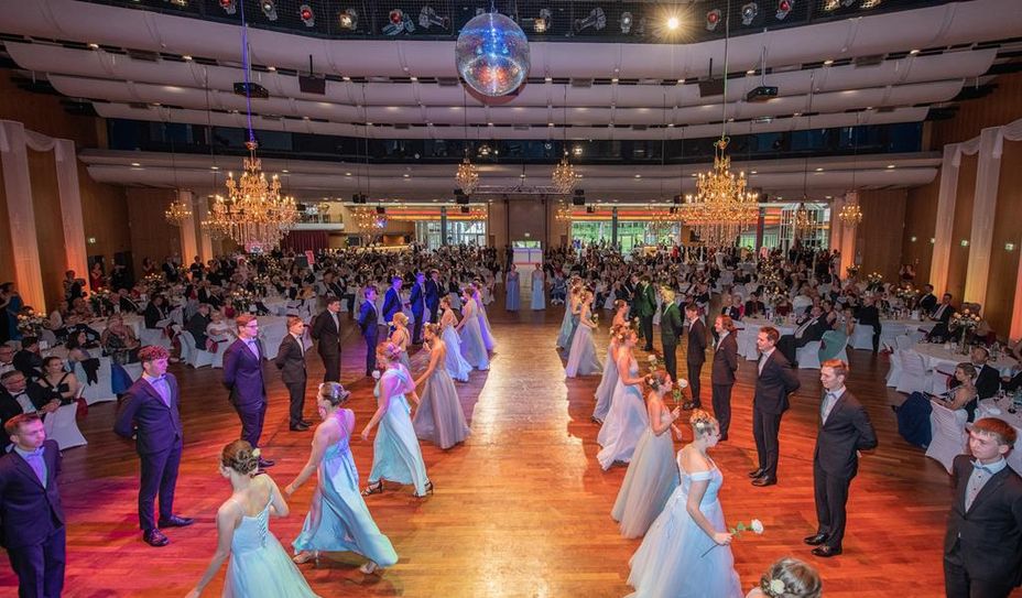 Auf der Ballnacht können die Paare ihre Können unter Beweis stellen.