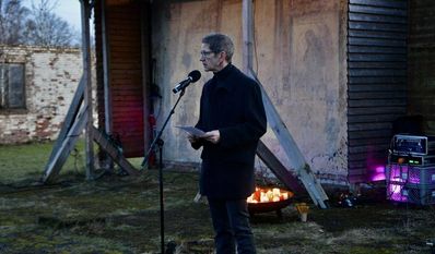 "Das war ein wichtiges Zeichen“, so Gedenkstättenleiter Andreas Ehresmann. Gerade in heutigen Zeiten, in denen viele unserer bisher als sicher geglaubten Gewissheiten in Frage gestellt werden würden, wo eine Verschiebung des gesellschaftlichen Konsenses nach rechts zu konstatieren ist.
