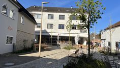 Der Brigitte-Escherhausen-Platz in der Kirchenstraße wurde saniert und kann nun feierlich und offiziell eingeweiht werden.
