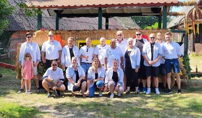 Am Samstag findet der Große Festball statt und am Sonntag die Ernteparty mit DJ Mallorca Uwe.