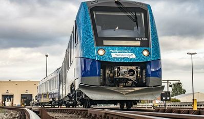 Vielen Menschen in der Region warten schon lange darauf, dass es endlich wieder eine direkte Bahnverbindung zwischen Stade und Bremervörde gibt.