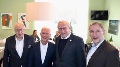 Wilfried Guttmann, Jürgen Linke, Fritz Bokelmann und Möbelhaus Geschäftsführer Stefan Fromme.