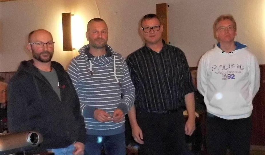 Die geehrten Mitglieder Rolf Blanck (v. li.), Torsten Brandt, Mario Voss und Ingo Brünjes.