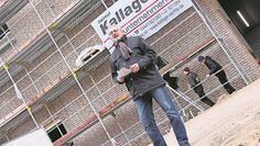 Landrat Bernd Lütjen beim Richtfest am Neubau der BBS.