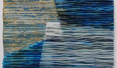 Papierobjekt XXII von Irmtraut Fliege.