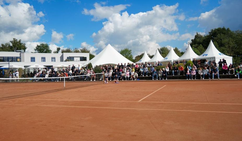 Es wird wieder spannend auf dem Tennisplatz des TCL.