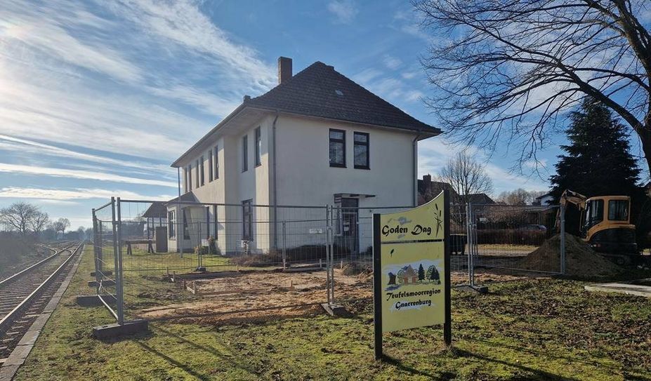 Hier entsteht was Neues. Die Moorexpress-Haltestelle wird aufgewertet.