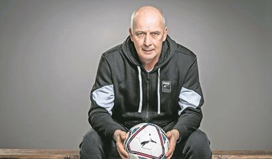 Mario Basler hat viel erlebt und somit auch viel zu berichten.