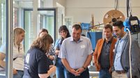 Viele Gäste sind erstaunt, wie viele verschiedene Dinge in der Werkstatt gefertigt werden.
