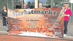 Freuen sich auf das große Herbstmarktwochenende: Melanie Blank (v. li.), Marc Breitenfeld, Hanjo Postels und Heike Meyn.