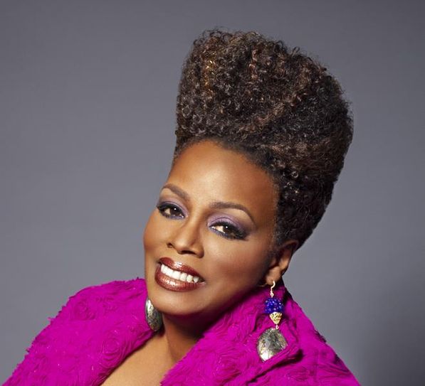 Dianne Reeves: Die aus Detroit stammende Künstlerin gehört zu den bedeutendsten Stimmen des modernen Jazz.