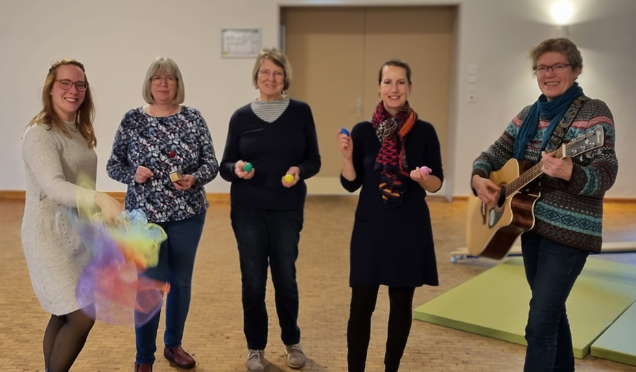 Spielerisch wollen die Singepaten den Kindern die Musik näherbringen.