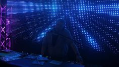 DJ Jan Nova wird der Partymenge wieder ordentlich einheizen. Foto: eb