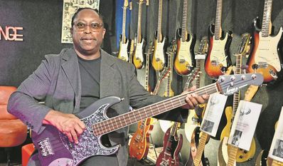 Beim Gespräch mit Darryl Jones gab es auch Sound-Proben.