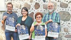 Der Vorstand des Fördervereins präsentiert das multimediale Konzert.