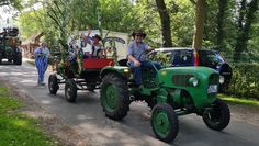 Das Erntefestkomitee freut sich auf ein tolles Erntefest, u. a. mit einem Lampionumzug für die Kinder und einem großen Erntewagenumzug.