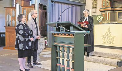 Freuen sich auf die zukünftige Zusammenarbeit: (v. l.) pädagogische Leiterin Cornelia Kuck, Fachberater Markus Maiwald und Superintendentin Jutta Rühlemann.