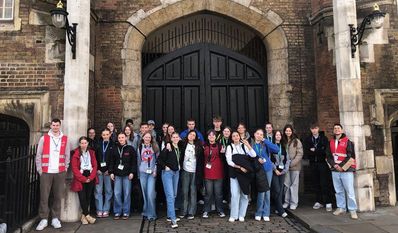 Beim vergangenen Englandausflug besuchten die Teilnehmenden unter anderem den St. James Palast.