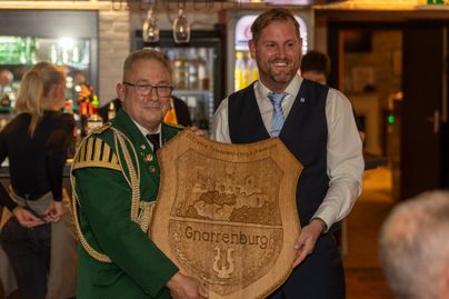 Auch Bürgermeister Marc Breitenfeld (rechts) hat es sich nicht nehmen lassen, das Jubiläum zu besuchen.