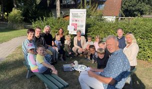 Bänke für die Kinderkonferenzen der Bärengruppe des Michaelskindergartens in Neuenkirchen.