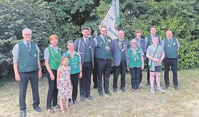 Das Worpsweder Königshaus von 2023 muss abdanken. Am kommenden Wochenende wird das 149. Schützenfest im Künstlerdorf gefeiert. Foto: eb