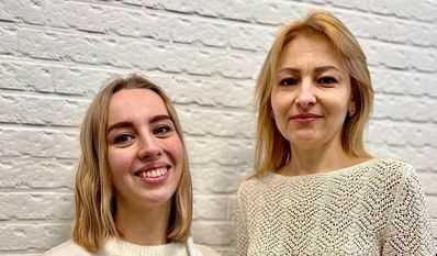 Anastasiia Burianyk (24) aus Ivano-Frankivsk und Iryna Trotsenko (43) aus Kiew leben seit fast einem Jahr in Osterholz-Scharmbeck.