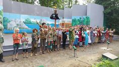 Ein letzter Applaus für die Darsteller:innen von Peter Pan, nun ist die Saison der Freilichtbühne für dieses Jahr vorbei. Foto: eb