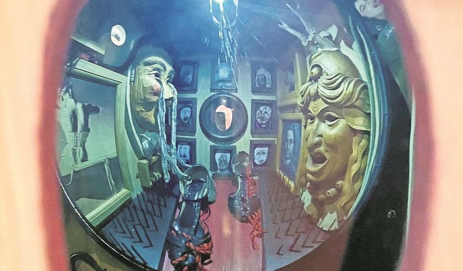 Das „Froschauge“ ist ein Kunstwerk der neuen Ausstellung.