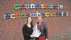 Für die Schulleiterin Anja Berkhout (links) und die Erste Kreisrätin Heike Schuhmacher war der Tag ein Erfolg.