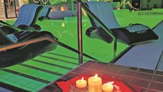 Das Familienbad verwandelt sich in eine Wohlfühloase mit perfektem Ambiente zum entspannen.