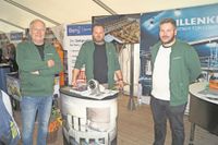 Markus Hecht, Sascha und Claas Poppe von der Elmer Firma Gillenkirch Fördersysteme &amp; Automation