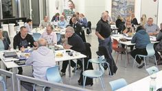 Angeregt unterhielten sich die Teilnehmenden und suchten nach Lösungsvorschlägen.