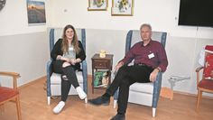 Pflegedienstleitung Fenja Riesner und Heimleiter Torsten Friederici.