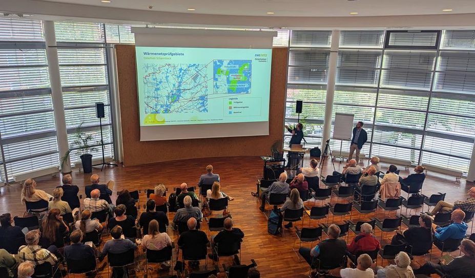 Bürger sollen durch Veranstaltungen und Beratung früh in den Umsetzungsprozess der Wärmeplanung einbezogen werden.