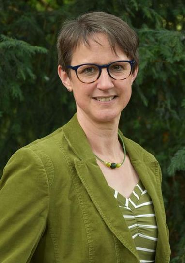 Gesa Weiss unterstützt bei Fragen zu Fördermöglichkeiten und mehr.