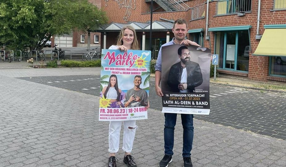 Sind stolz auf ihre Party: Charlotte Lampke und Lennard Grote.